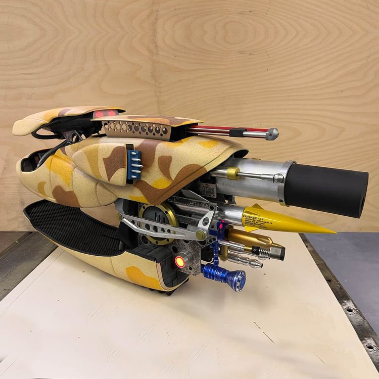 ZF1 (Fünfte Element), mit Licht / Sound / Bewegung Kaufen auf Ricardo