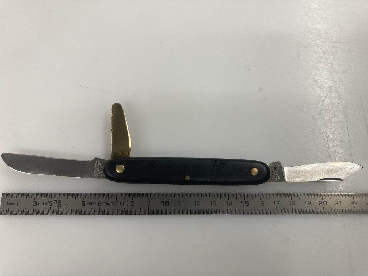 Victorinox Couteaux de poche: Sackmesser – D'occasion à Krauchthal par colligio
