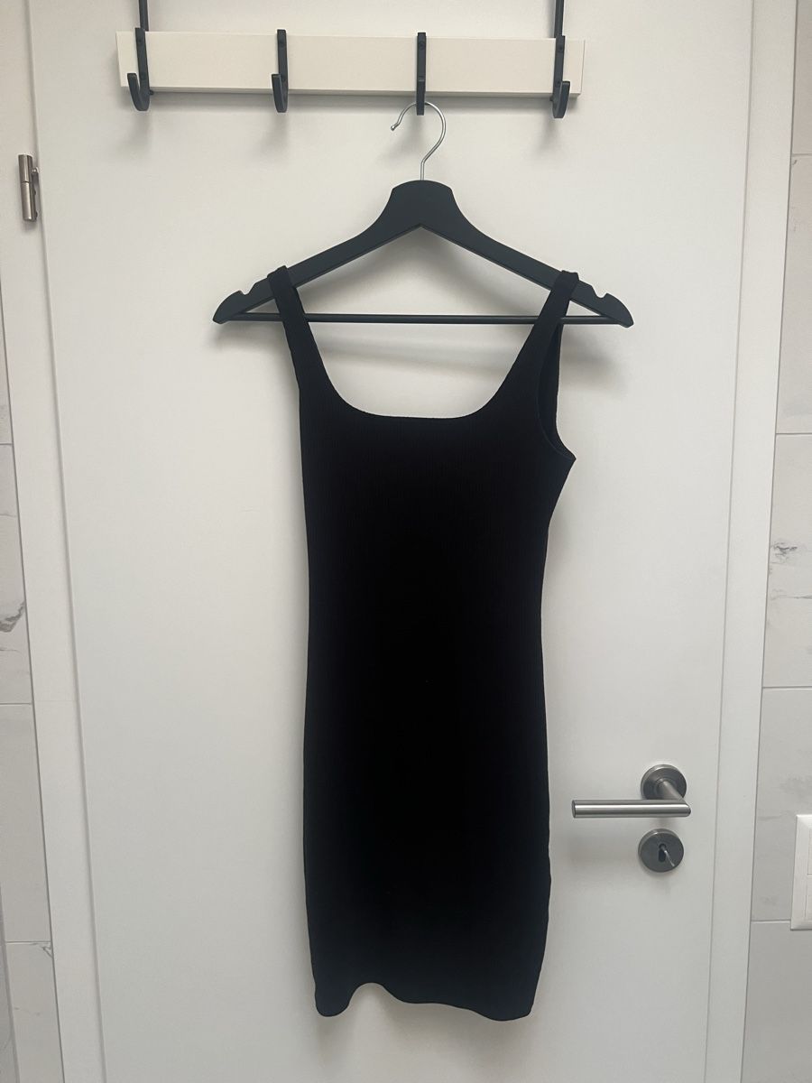 Robes: Schwarzes Forever 21 Kleid Grösse S – D'occasion à Wettswil par alstel24