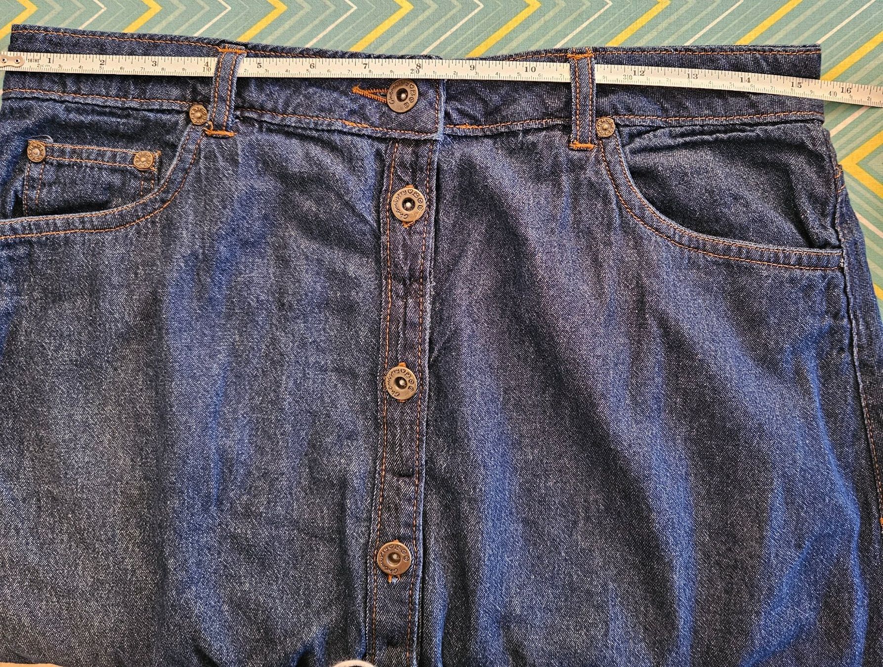 Gonne: Denim Skirt, Button Front, Size 30, Classic! – Usato da Basel venduto da yat_r699 3