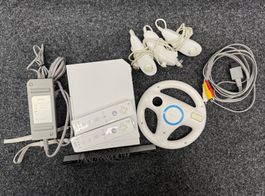 Nintendo Wii Set inkl. Spiele, Zubehör & Skylanders