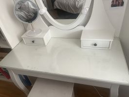 Ikea Schminktisch