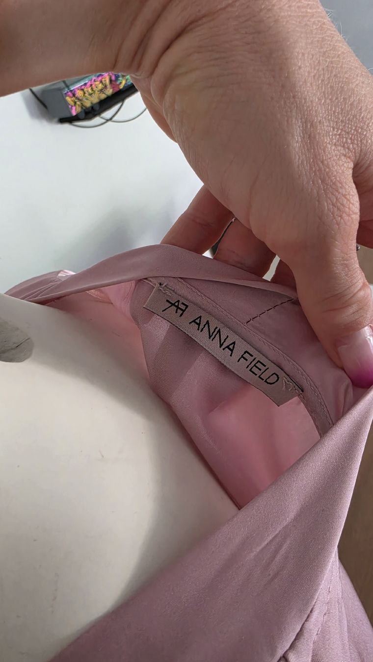 Arte internazionale: Anna Field pink Robe – Nuovo (secondo la descrizione) da Roveredo GR venduto da Re.Found_ByJess 2