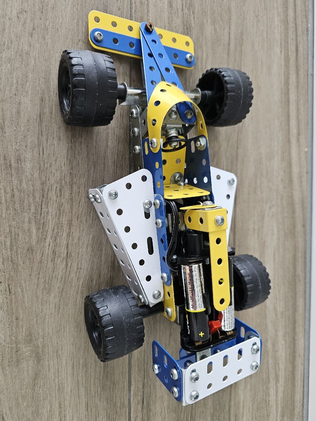 Meccano Kit di costruzioni: Metalbauauto Meccano 4630 mit Motor – Usato da Neukirch (Egnach) venduto da Bonita6 4