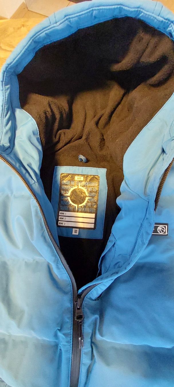 We Jacken & Mäntel: Winterjacke WE Grösse 134/140 – Gebraucht aus Lömmenschwil von daedus 2