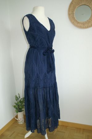 neues blaues langes Kleid mit Spitze, Gr. S, Guess?