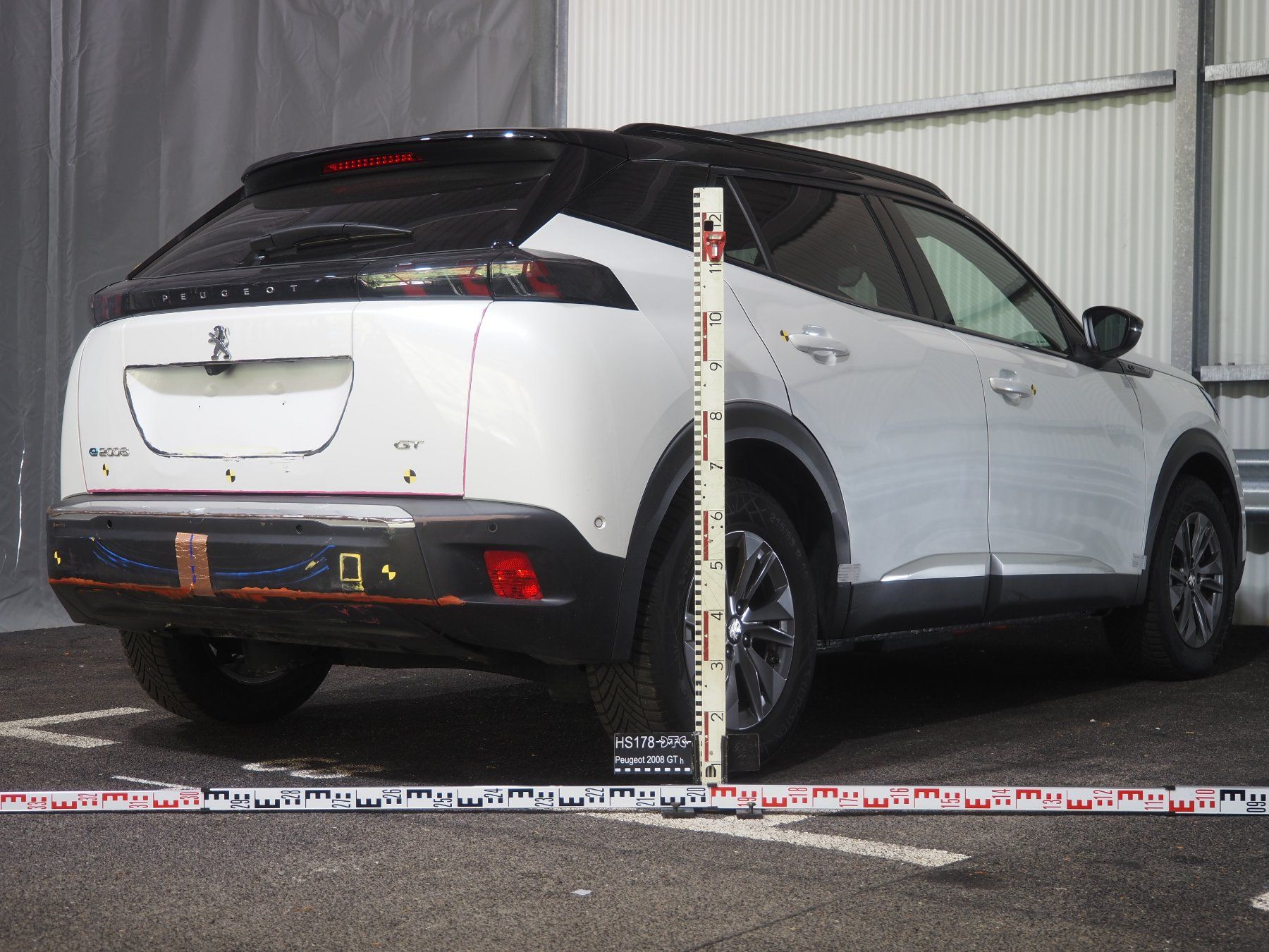 Peugeot Automobili: Peugeot e-2008 GT – Difettoso da Vauffelin venduto da DTC-pSi 3