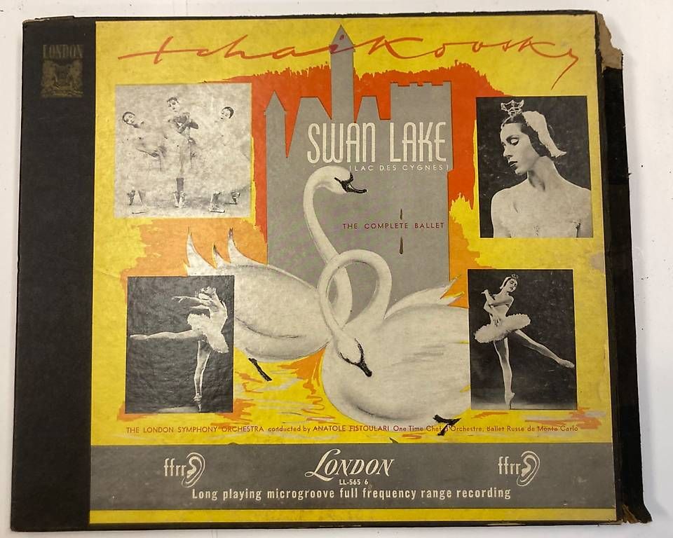 Dischi in vinile: Schallplatte: Tchaikovsky Schwanensee - Klassiker Vinyl – Usato da Küssnacht am Rigi venduto da alf_7tb5