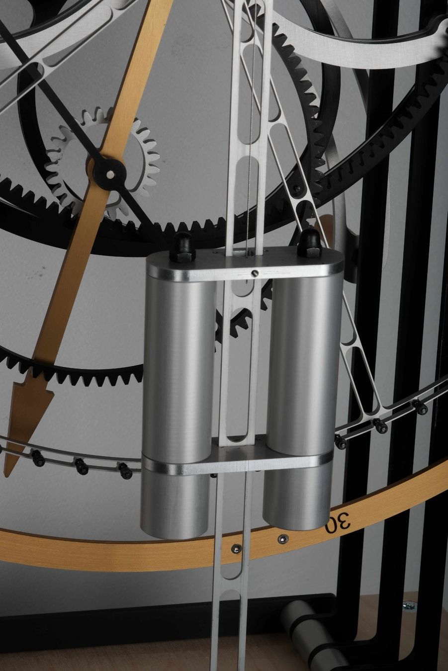 Pendules & Horloges murales: Zeitlose Schweizer Eleganz – Neuf avec emballage d'origine à Schiers par RINI-DH1998 4
