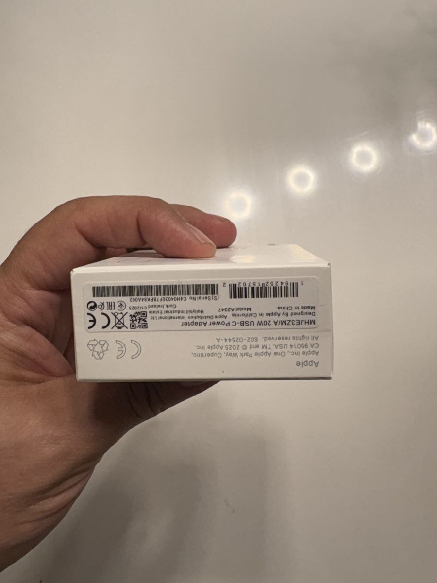 Apple Unità & Adattatore: Apple 20W USB-C Power Adapter - Neuwertig! – Nuovo e nell'imballaggio originale da Mellingen venduto da JLLEA25 1