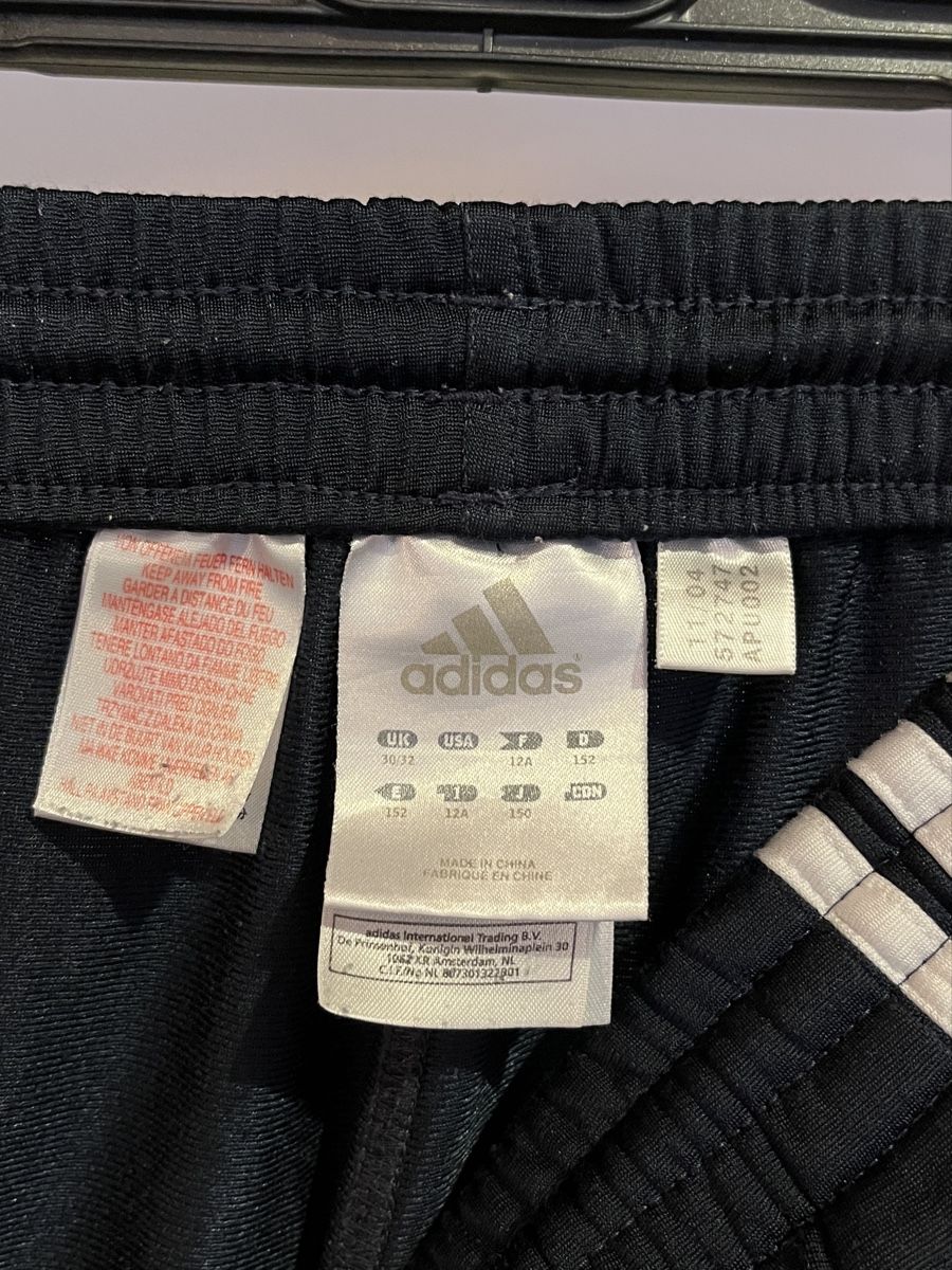 Adidas Pantaloni: Vintage Adidas Trainerhose – Usato da Samedan venduto da K7kgh 5