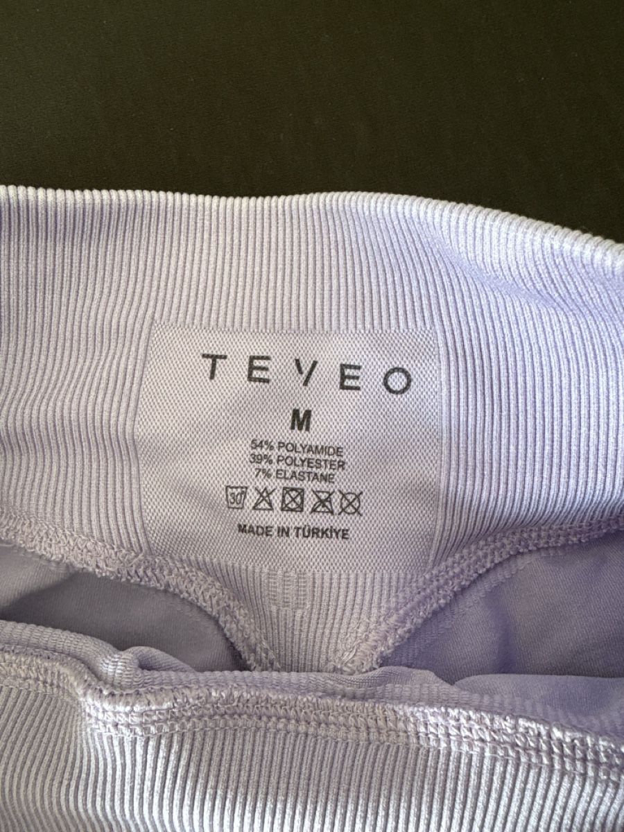 Teveo Leggings: Teveo Shorts lila in M – Nuovo (secondo la descrizione) da Aarwangen venduto da emelie.1101 2