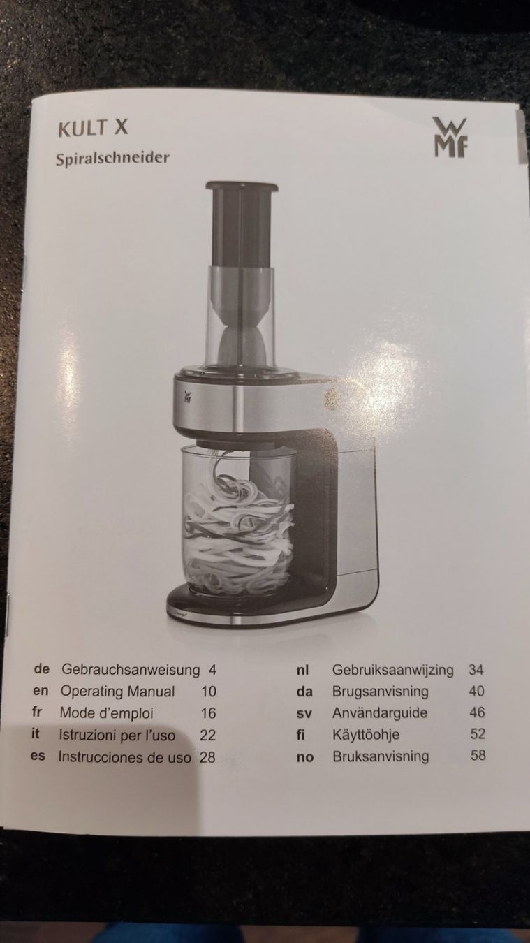 WMF Elettrodomestici da cucina: WMF Spiralschneider mit 3 Einsätzen und Buch – Usato da Stalden (Sarnen) venduto da minusch015 1