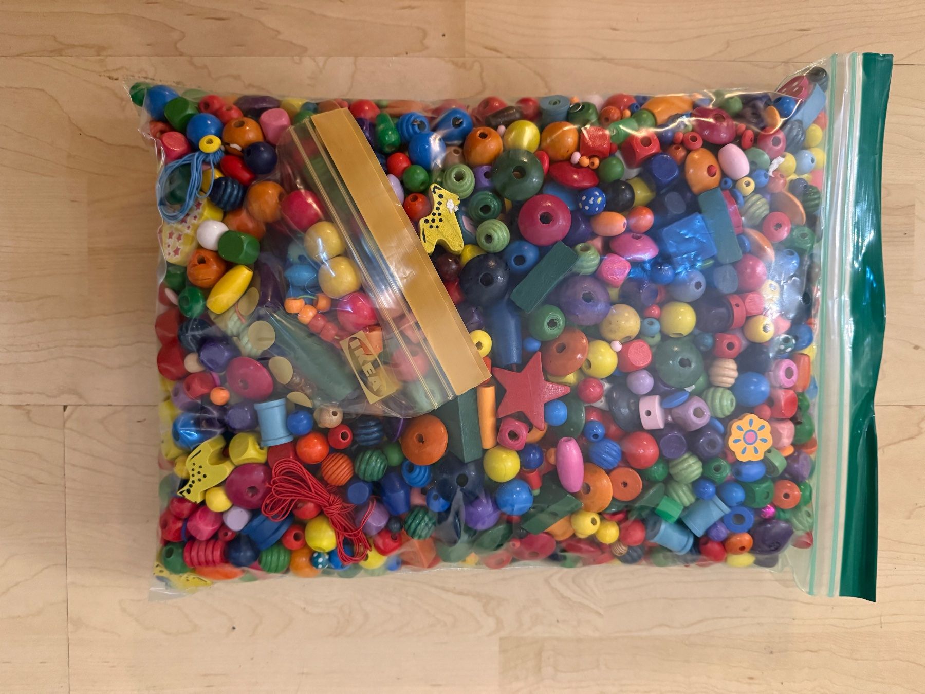Kits de loisir créatif: 1 Sack voll Holzperlen – Neuf (Voir description) à Uster par pas_ytj2