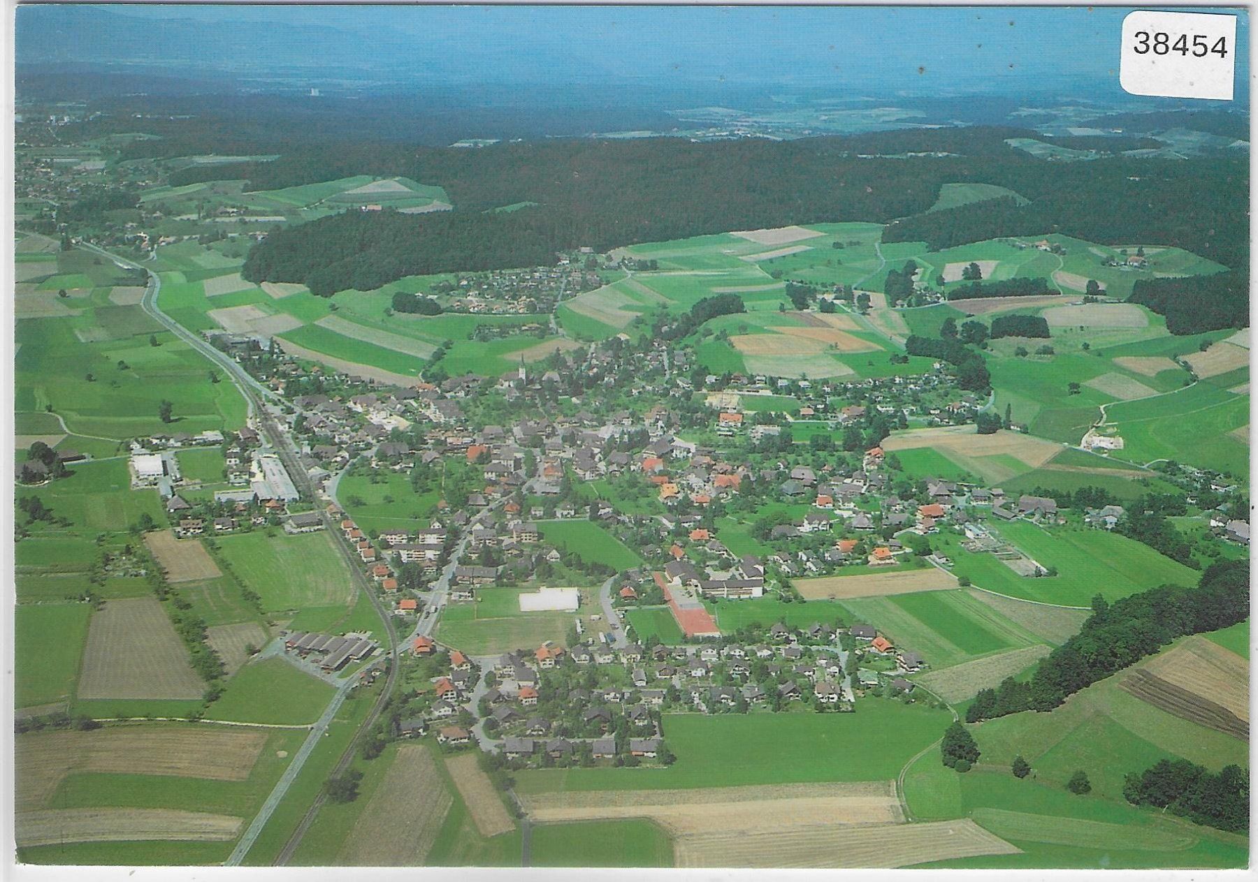 Cartoline postali: Flugaufnahme Madiswil BE – Usato da Ettingen venduto da Kartenplanet