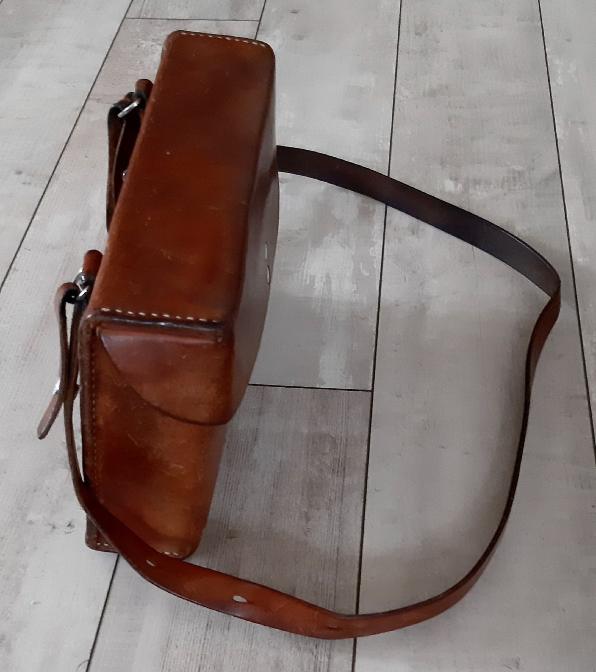 Schweizer Armee Borse: Ledertasche  -  Tasche  -  vintage  -  Schweizer Armee – Usato da Tagelswangen venduto da BrigittaC01 1