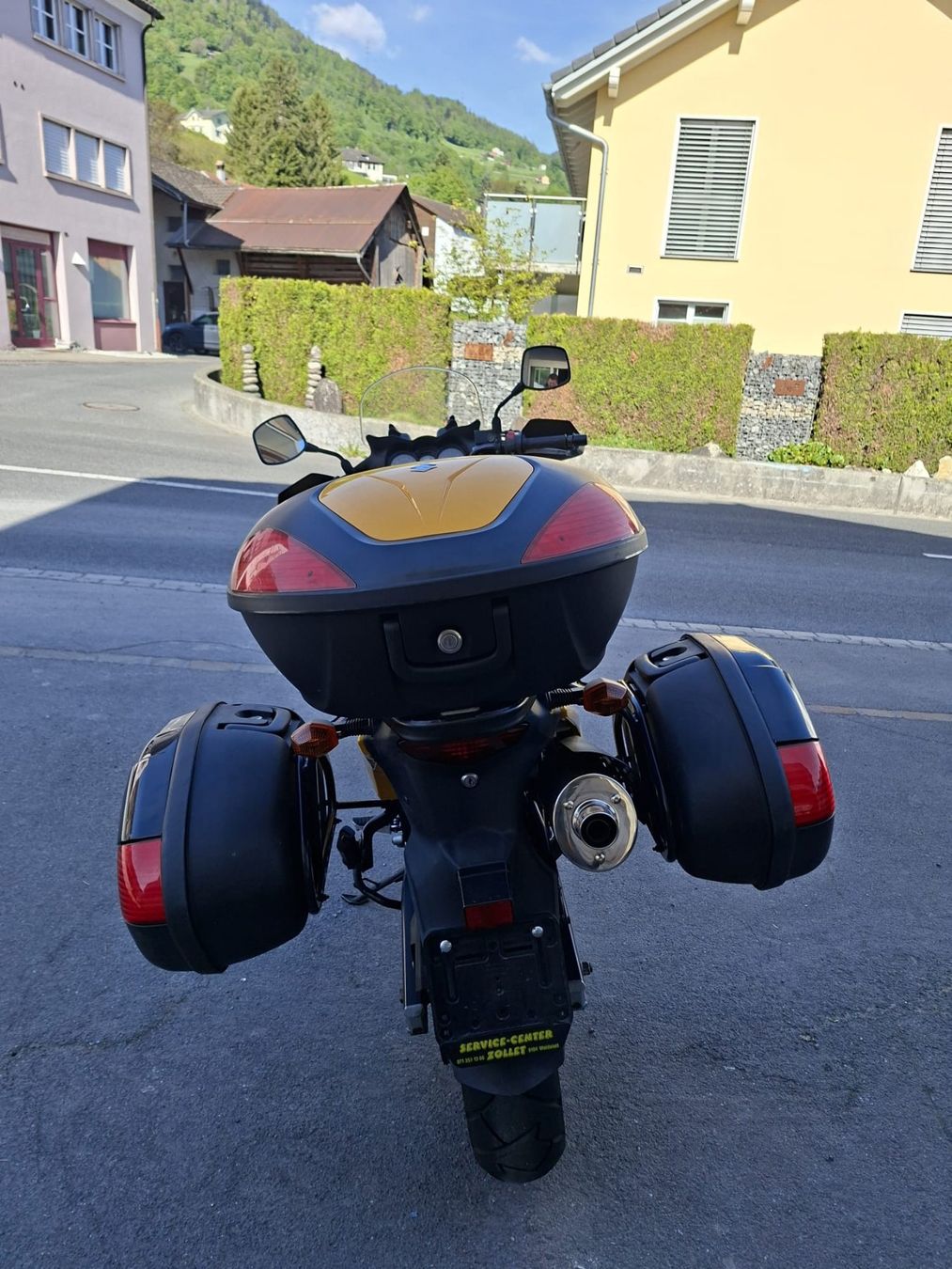 Suzuki Touring: Suzuki DL650A – Usato da Wangs venduto da zweirad-pizol 3