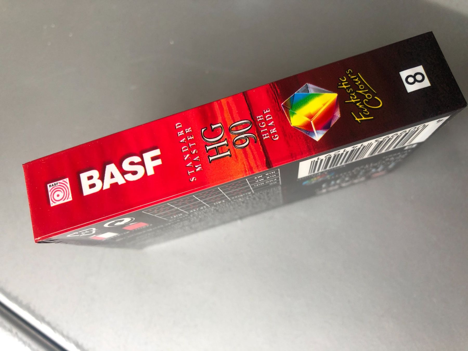Cassette vuote: BASF Standard Master HG 90, High Grade 8mm Videokassette – Nuovo e nell'imballaggio originale da Zürich venduto da Tivoli2 1