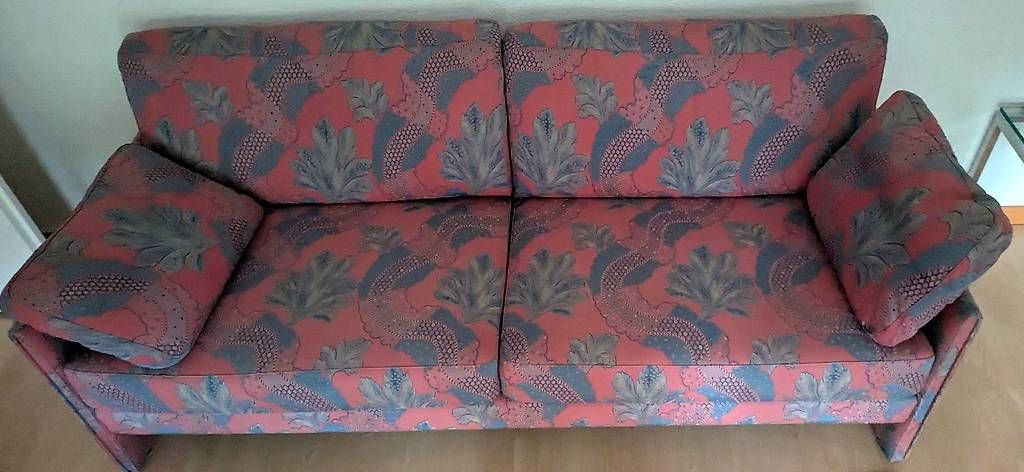 Divani: Schönes Sofa, kaum Gebrauchspuren – Usato da Jegenstorf venduto da Chris3008 2