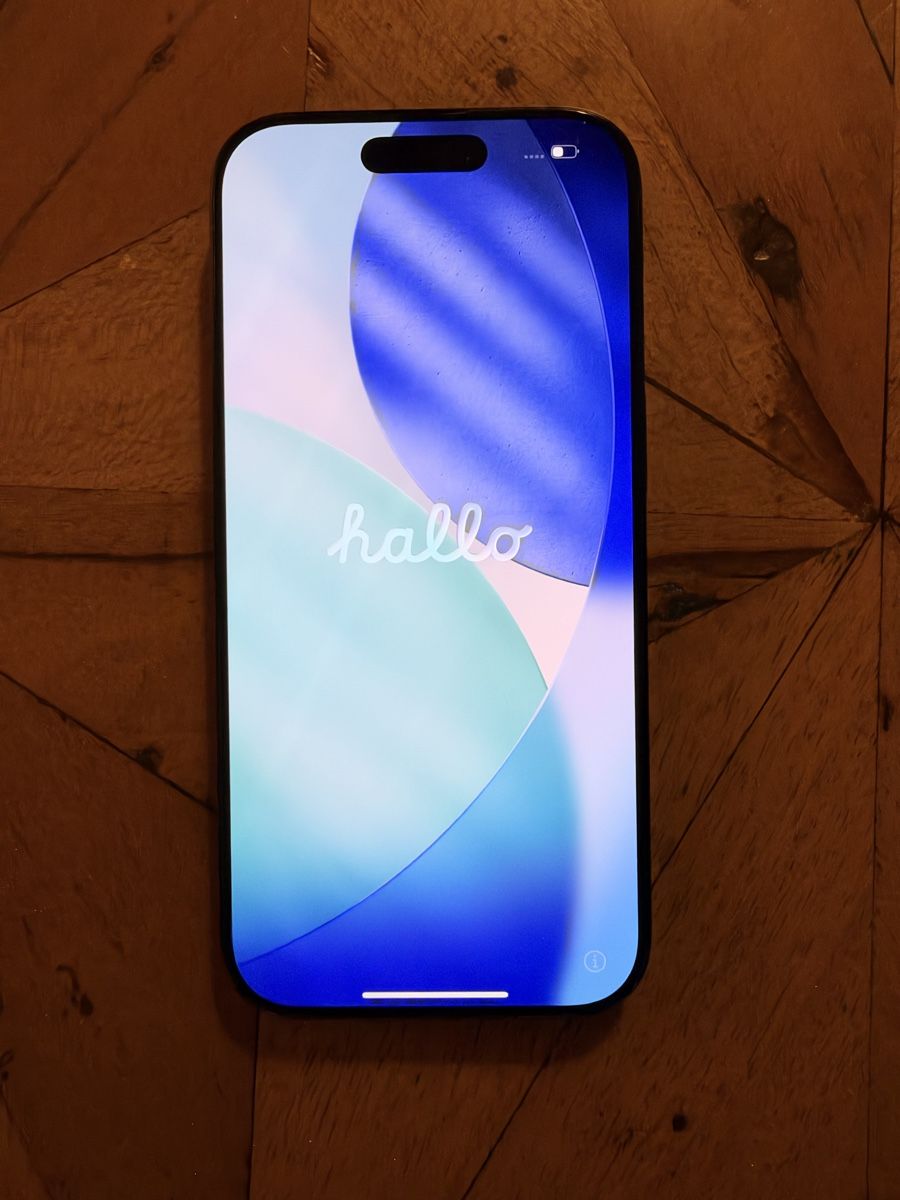 Apple Handys / Smartphones: iPhone 16 Pro 256GB Black Titanium – Gebraucht aus Zürich von rya_6yd5 1