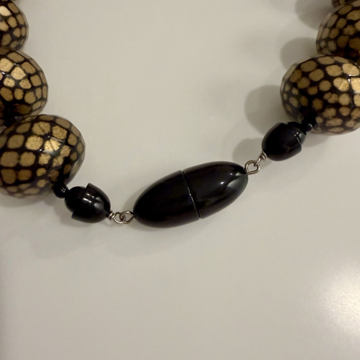 Catenine: Collana in resina Angela Caputi – Usato da Andermatt venduto da DCC_70 3