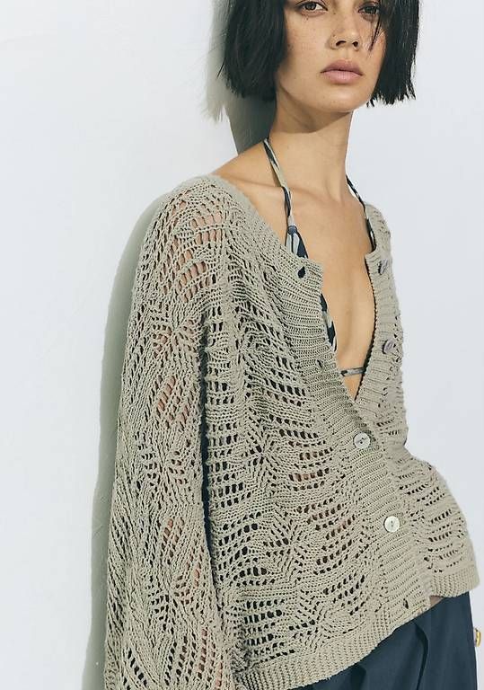 Jacken: *NEU* Pull and Bear Oversize Cardigan Grobstrick XS/S – Gebraucht aus St. Gallen von kka_l9wg 3