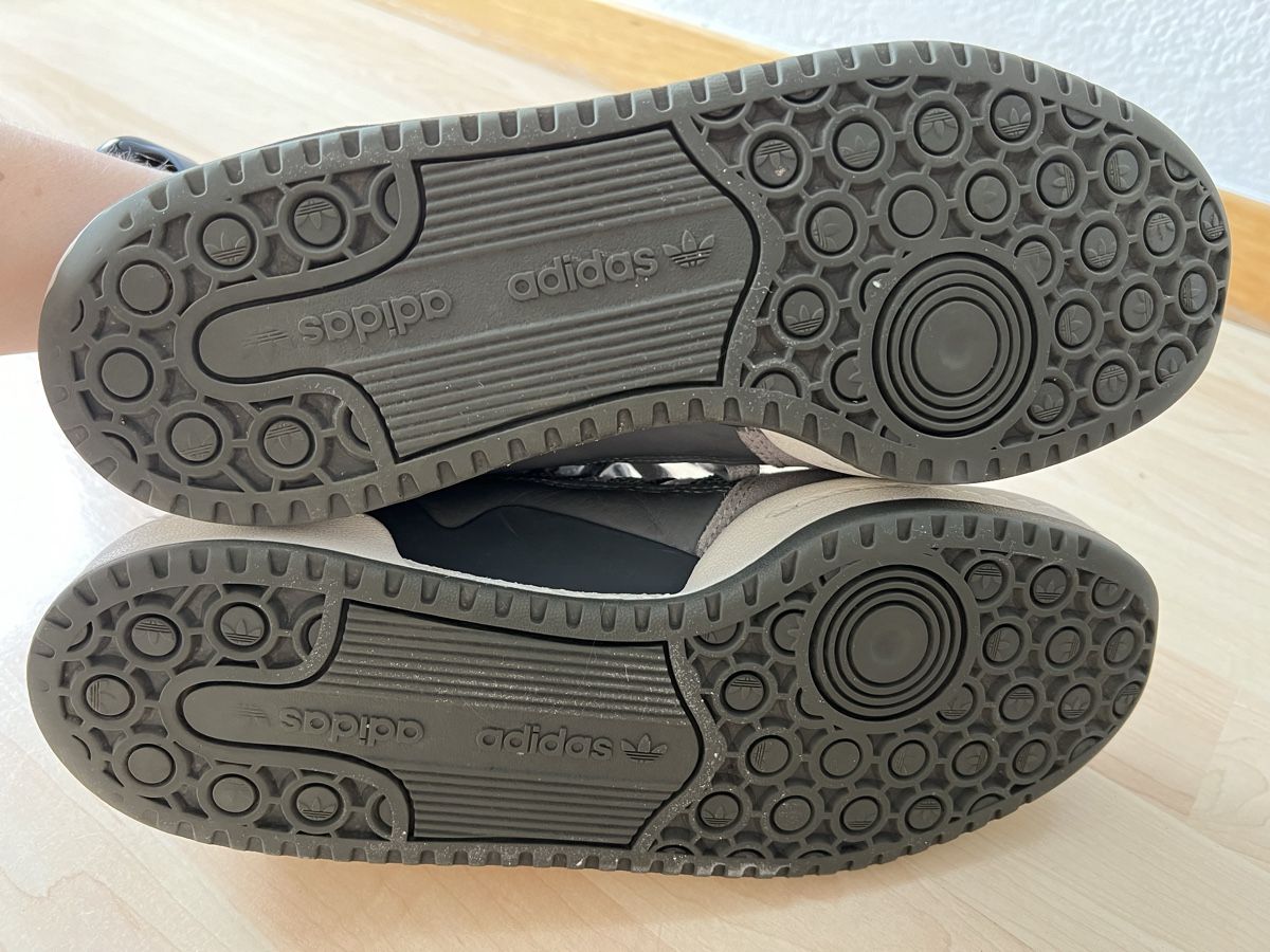 Adidas Herrenschuhe: Adidas low Forum Home Alone 2 Gr.43 1/3 – Gebraucht aus Siebnen von dte_9kmw 5