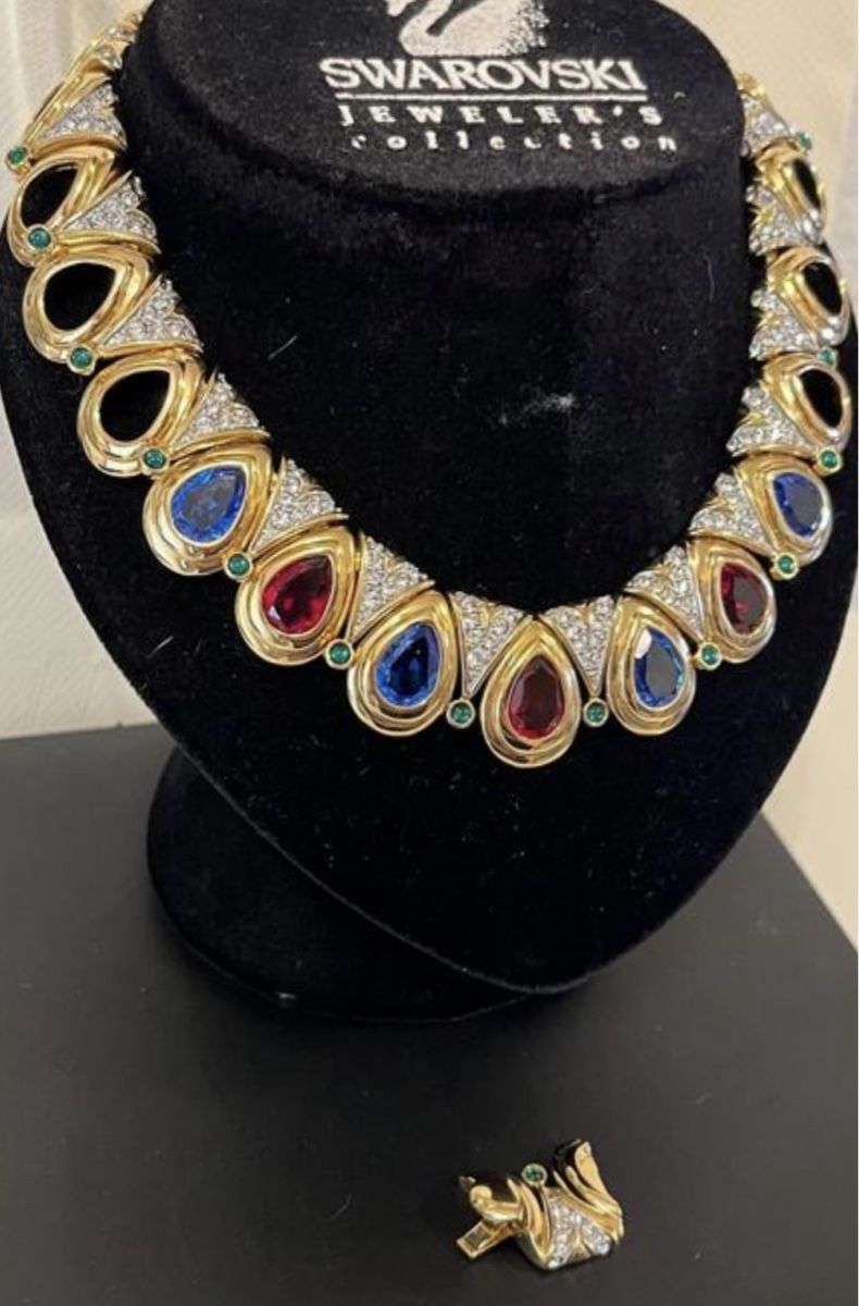 Swarovski Altri gioielli: Set Swarovski plaqué or 18k, collier et broche. – Nuovo e nell'imballaggio originale da Villars-sur-Glâne venduto da Sunshine-8 4