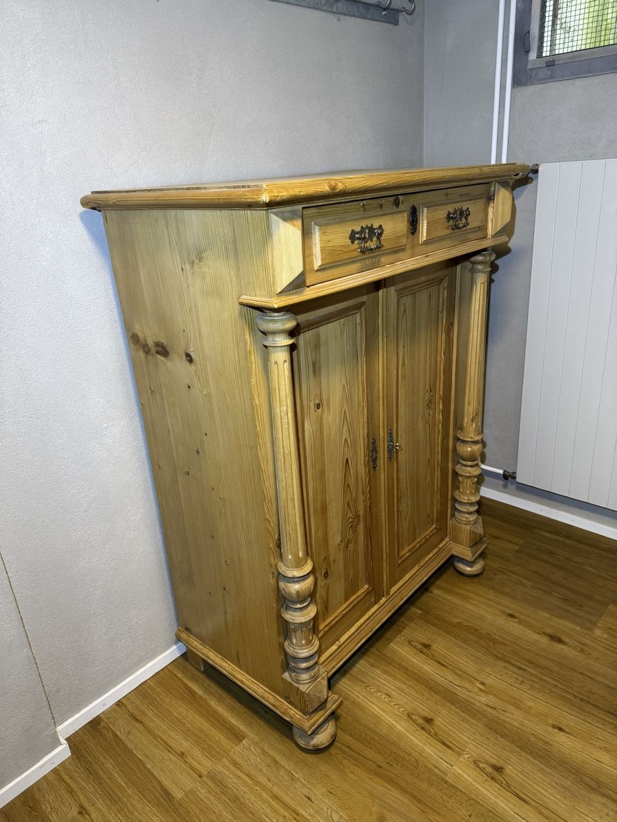 Cassettiere: Vertiko Antik – Usato da Witterswil venduto da salunisa