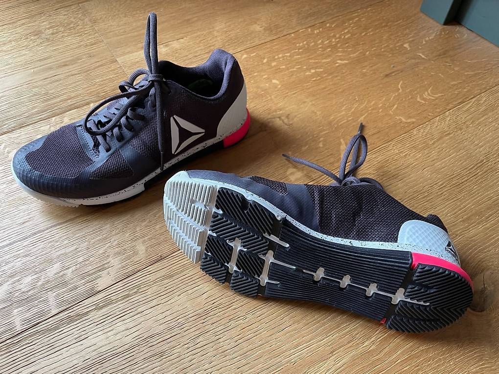 Scarpe da donna: Reebok Fitness-Schuhe – Usato da Niederhünigen venduto da celae01