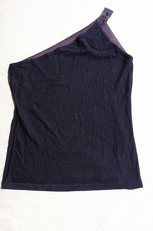 Etro Tops: ETRO One-Should Top Strass-Steinchen IT42 / EU36 – Gebraucht aus Orselina von RelovedEra 2