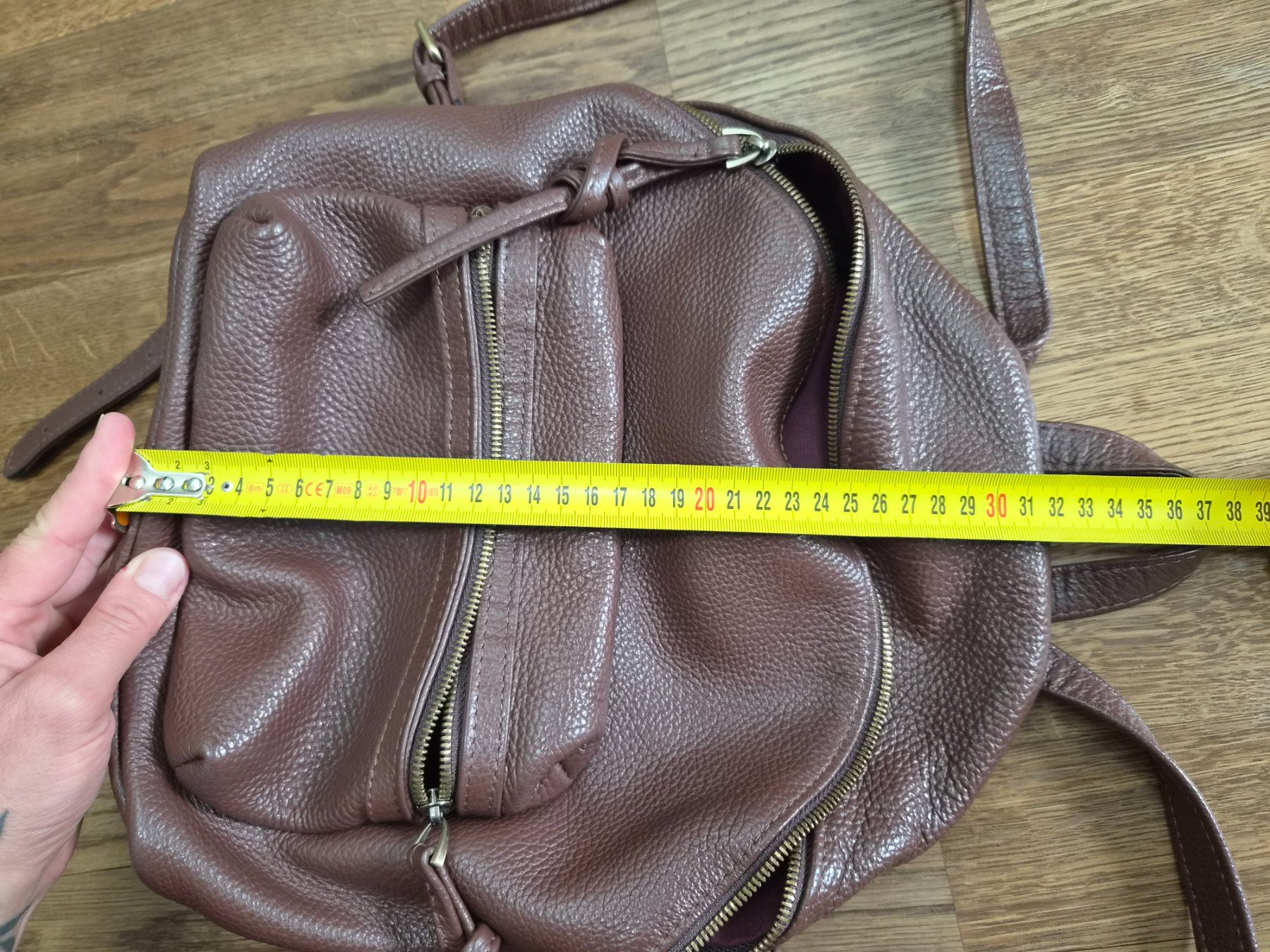 Sacs à dos: Brown leather backpack – D'occasion à Zürich par mon_attitude 7