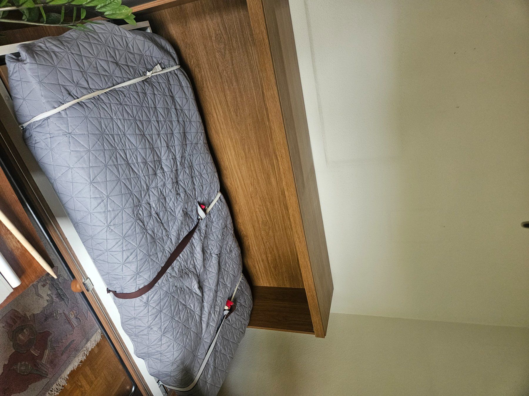 Schränke: Schrank/Wand - Bett – Gebraucht aus Zürich von pas_62dh 2