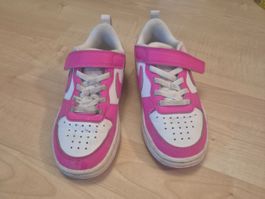 Nike Kinder Turnschuhe Gr. 28 Weiss/Pink