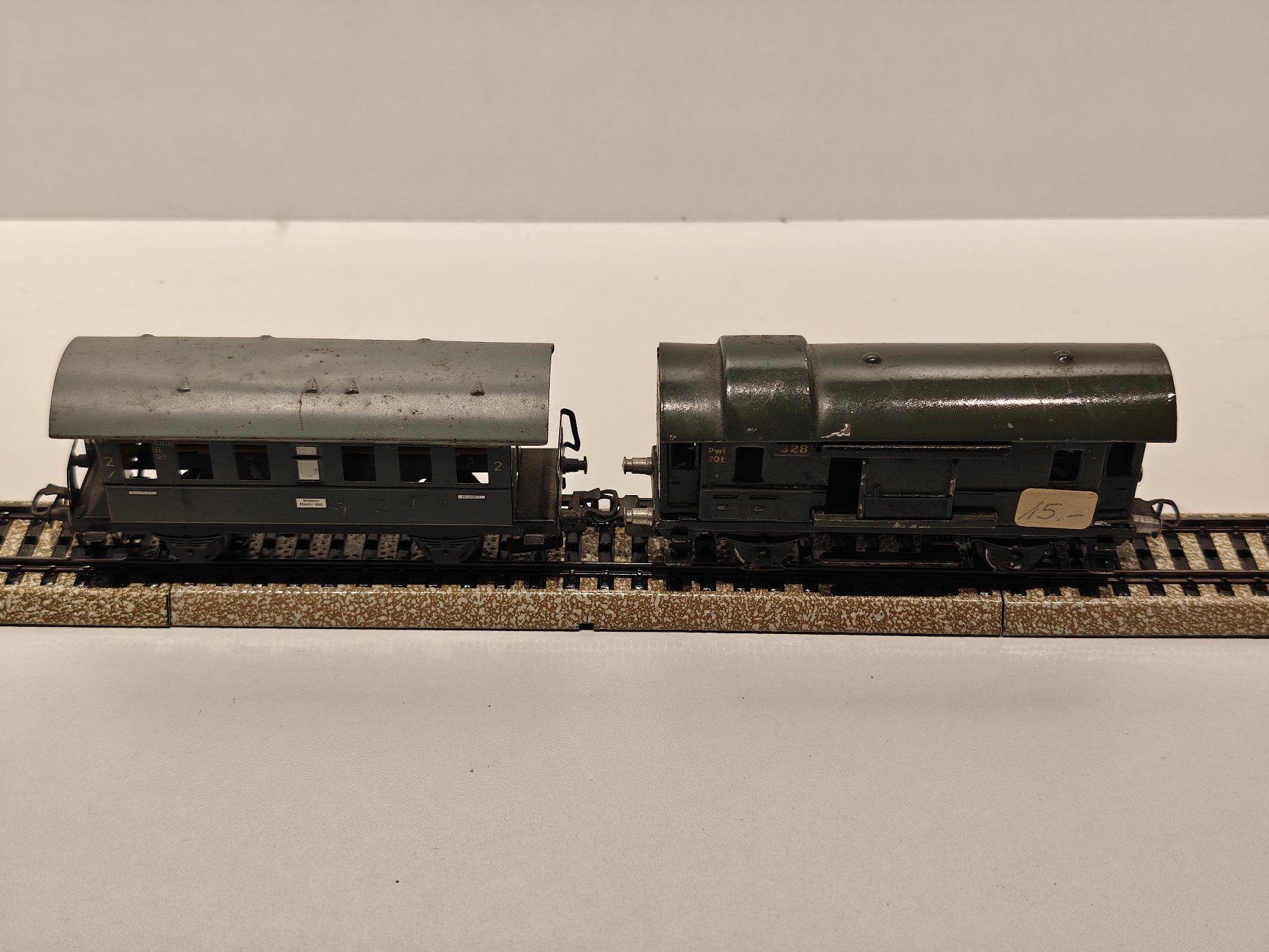 Märklin Trains électriques: 4 uralte Märklin Wagen – D'occasion à Braunau par Homersimpson 6