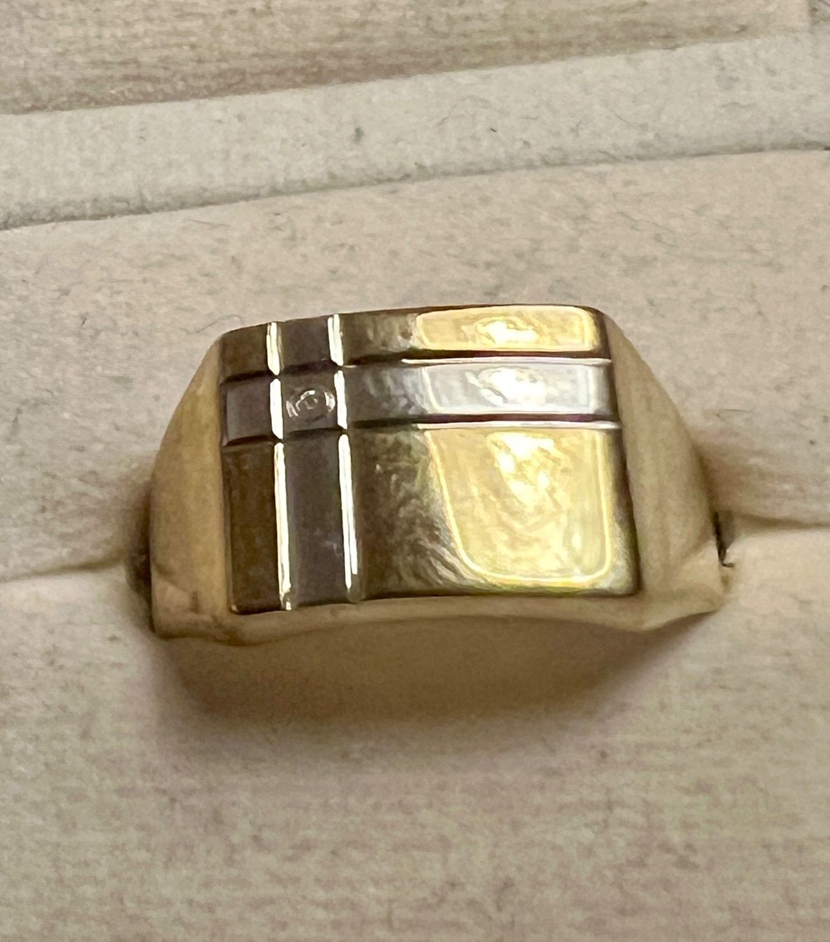 Anelli: Gold-Ring 9K mit Brilliant – Usato da Chur venduto da Penting1935 2