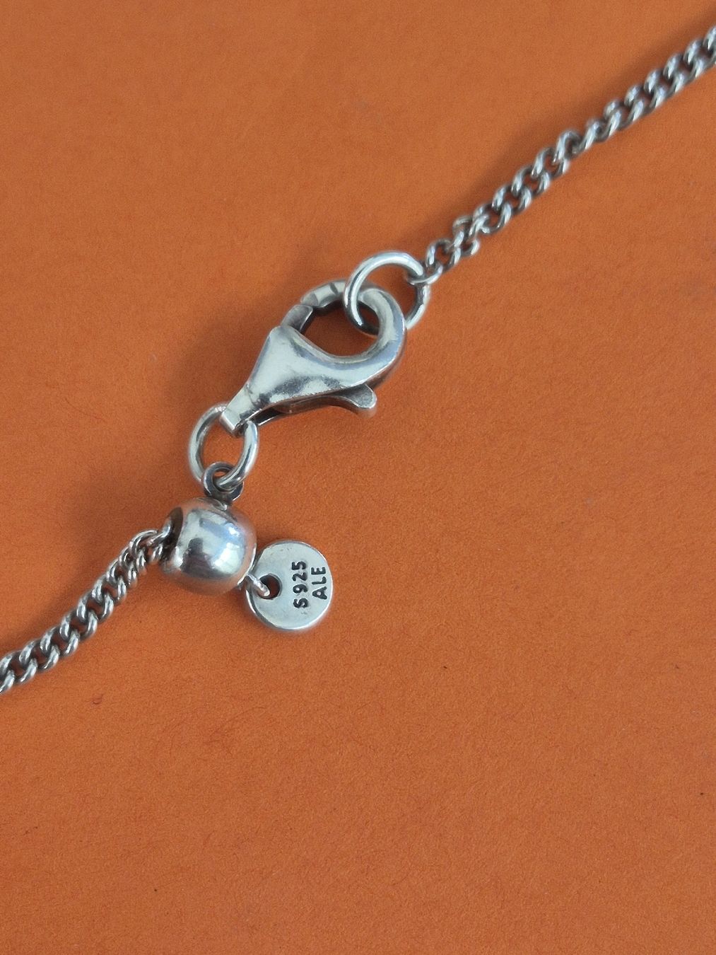 Pandora Autres bijoux: PANDORA collier + pendentif – Neuf (Voir description) à St-Pierre-Clages par _RV 3