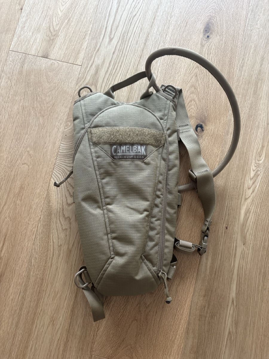 Camelbak Rucksäcke: Camelbak - NEUWERTIG – Gebraucht aus Bischofszell von Ronannigg