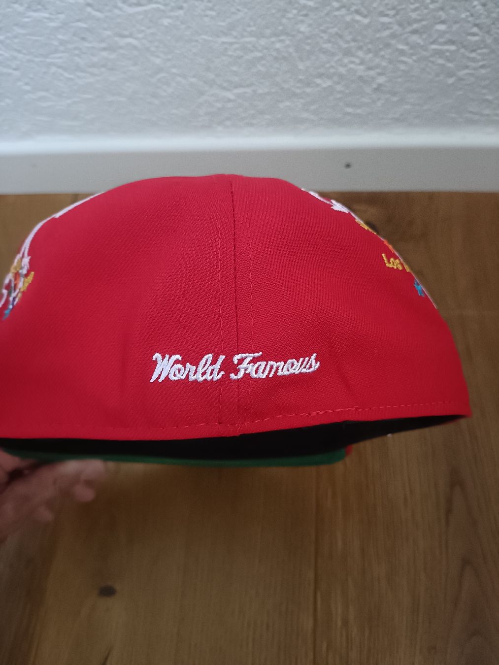 Sonstige Kleidung & Accessoires: Supreme Cap – Neu und originalverpackt aus Bachs von NBAJames 2