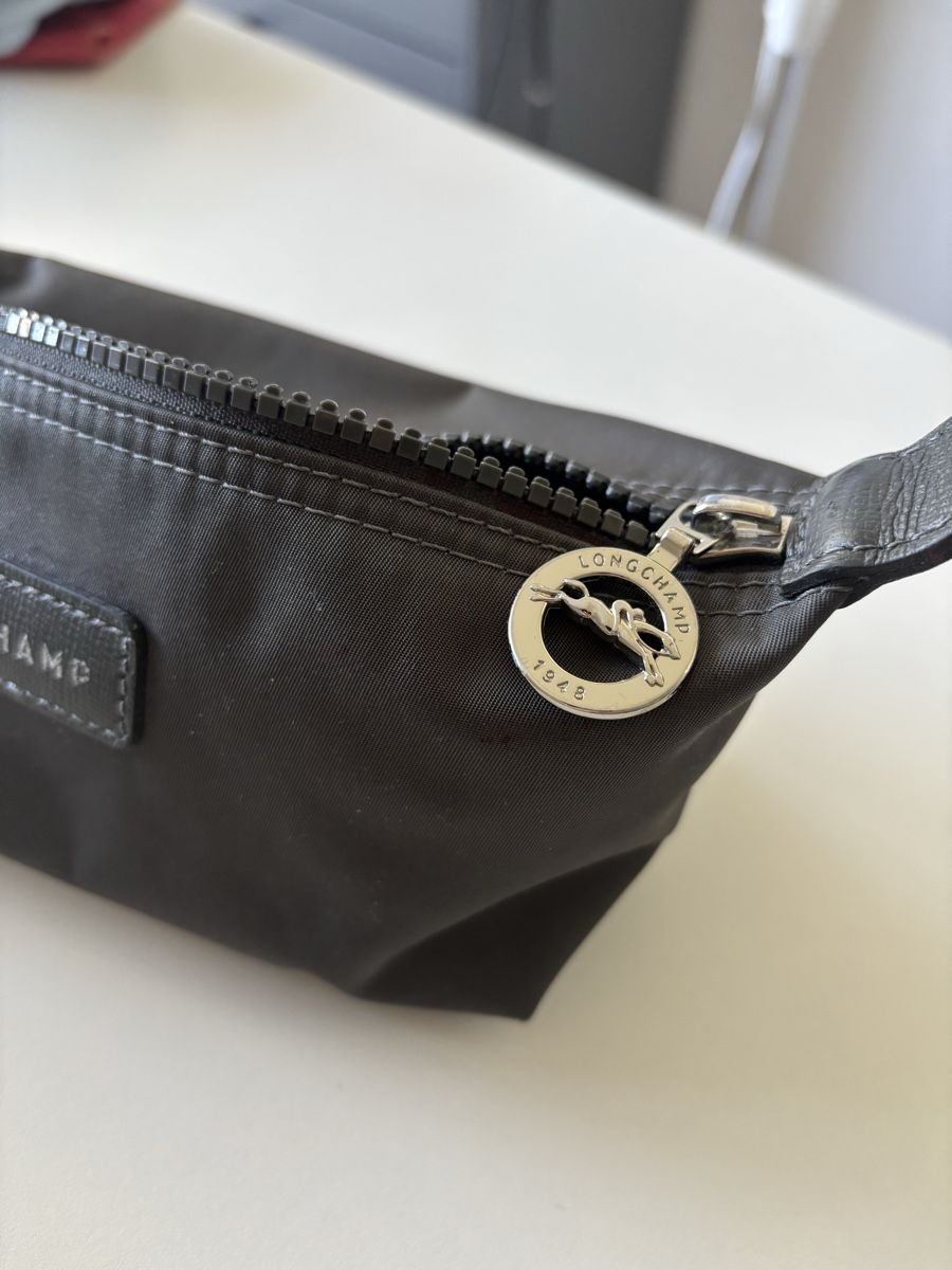 Longchamp Covers & Taschen: Lingchamp Etui – Gebraucht aus Konolfingen von weiann 1