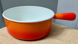 KÄSEFONDUE CAQUELON GUSSEISEN GROSS 22 CM ORANGE FONDUE