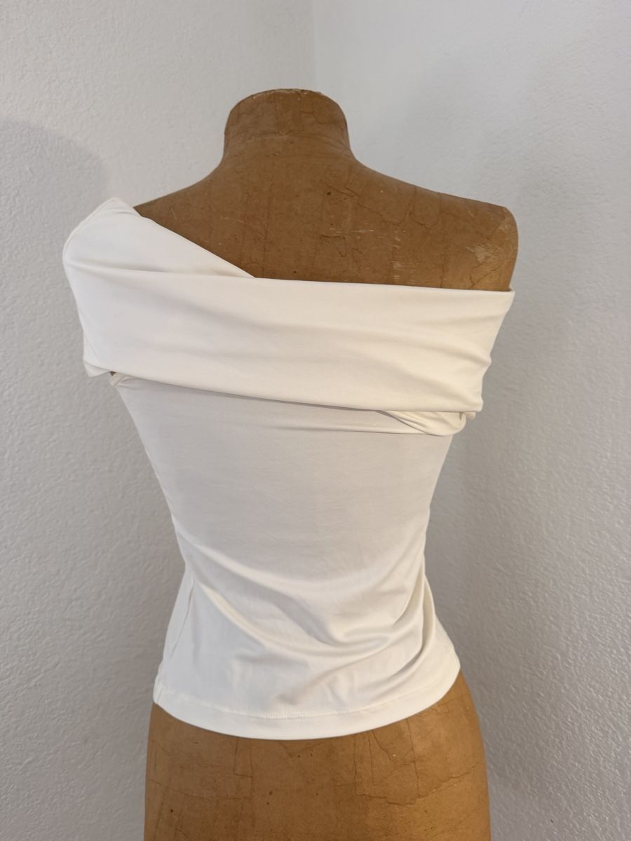 Top: Débardeur blanc simple et confortable - Taille M Été – Usato da chamoson venduto da agr_y2m5 1