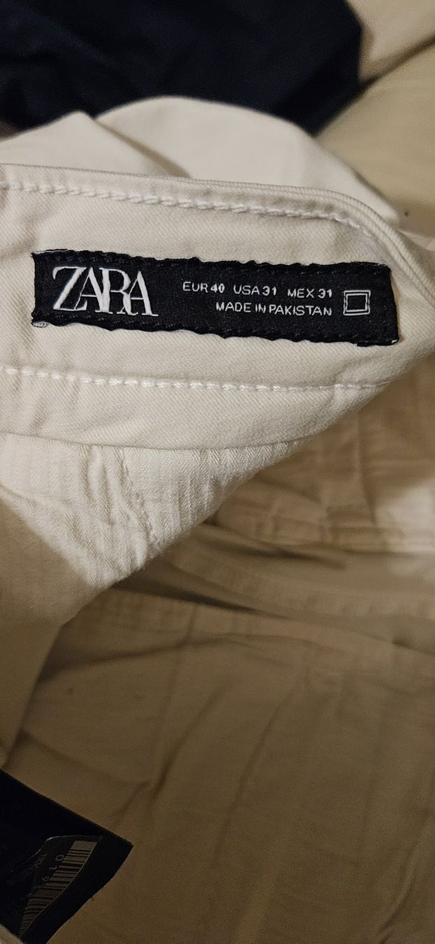 Pantaloni: Hose gr. S – Usato da Wohlen AG venduto da france19m 2