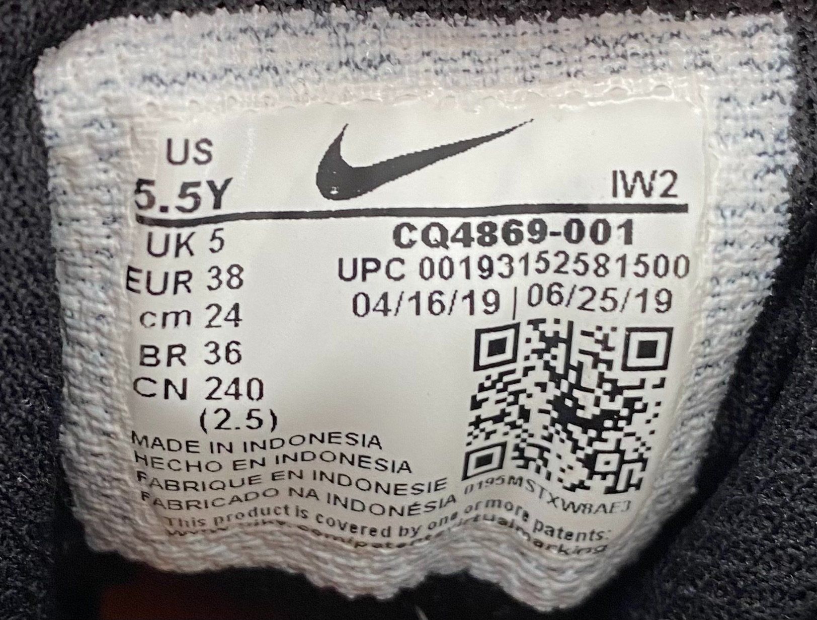 Nike Scarpe per ragazzi: Basket Nike Team Hustle t. 38 – Usato da Peseux venduto da Gilloss 5