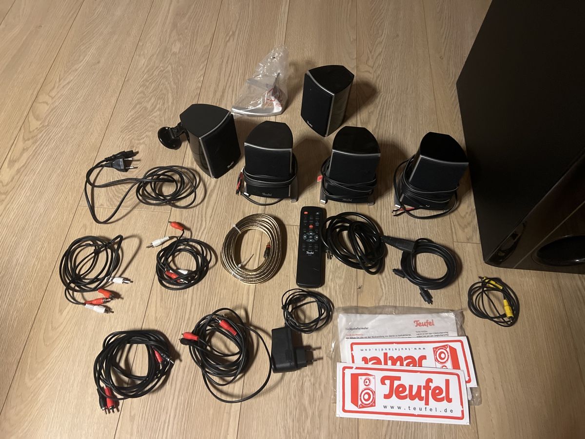 Teufel Home Cinema: Teufel Decoderstation 5 Surround Soundsystem - Top Zustand! – Usato da Vordemwald venduto da Cansedpine 1