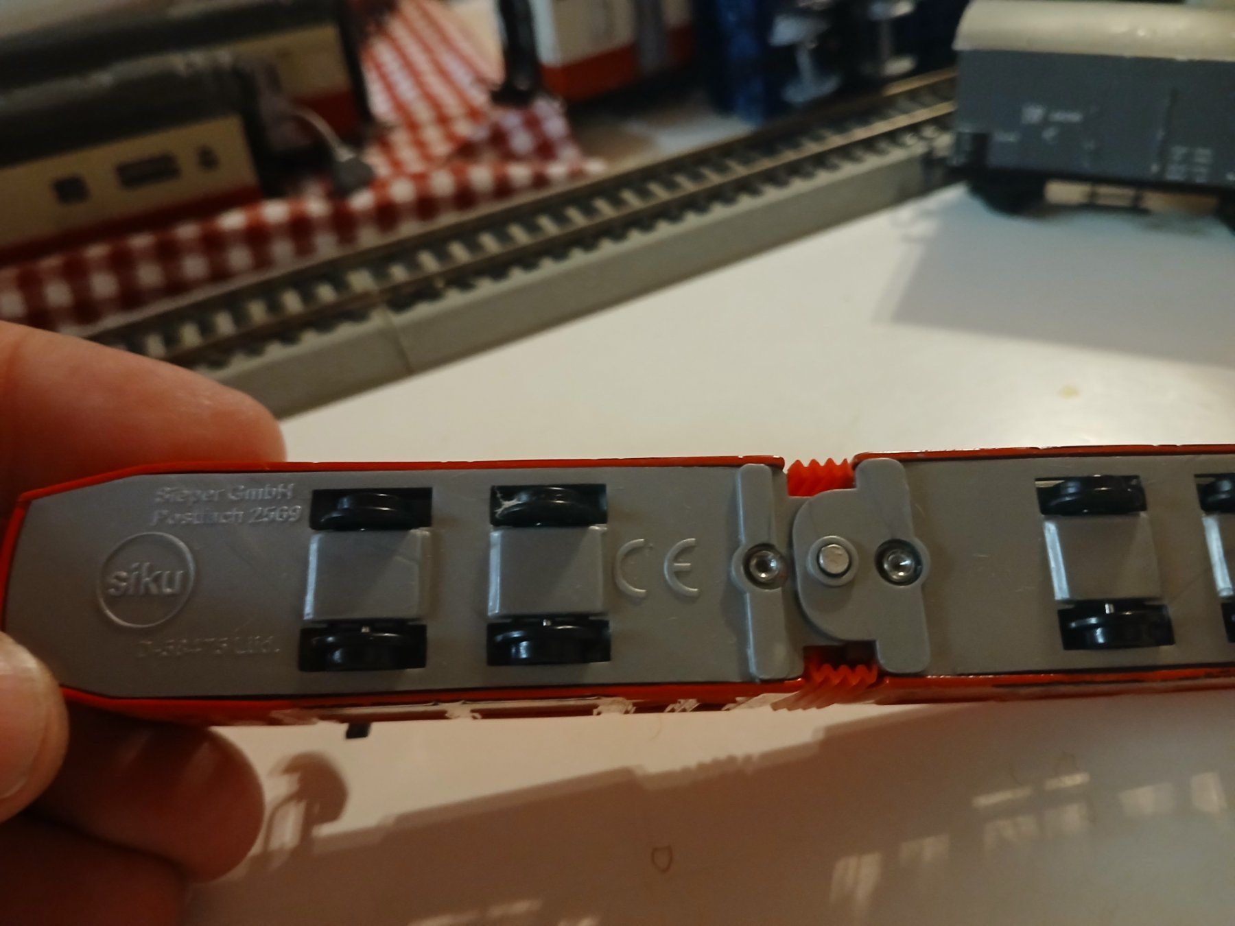 Siku Modellini di ferrovie: Siku Strassenbahn Tram Modell – Nuovo (secondo la descrizione) da Balsthal venduto da redcarpet 3