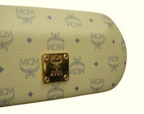 Louis Vuitton Occhiali & Lenti: MCM Sonnenbrillenetui **NEU** – Nuovo (secondo la descrizione) da Stehrenberg venduto da AB-C 1