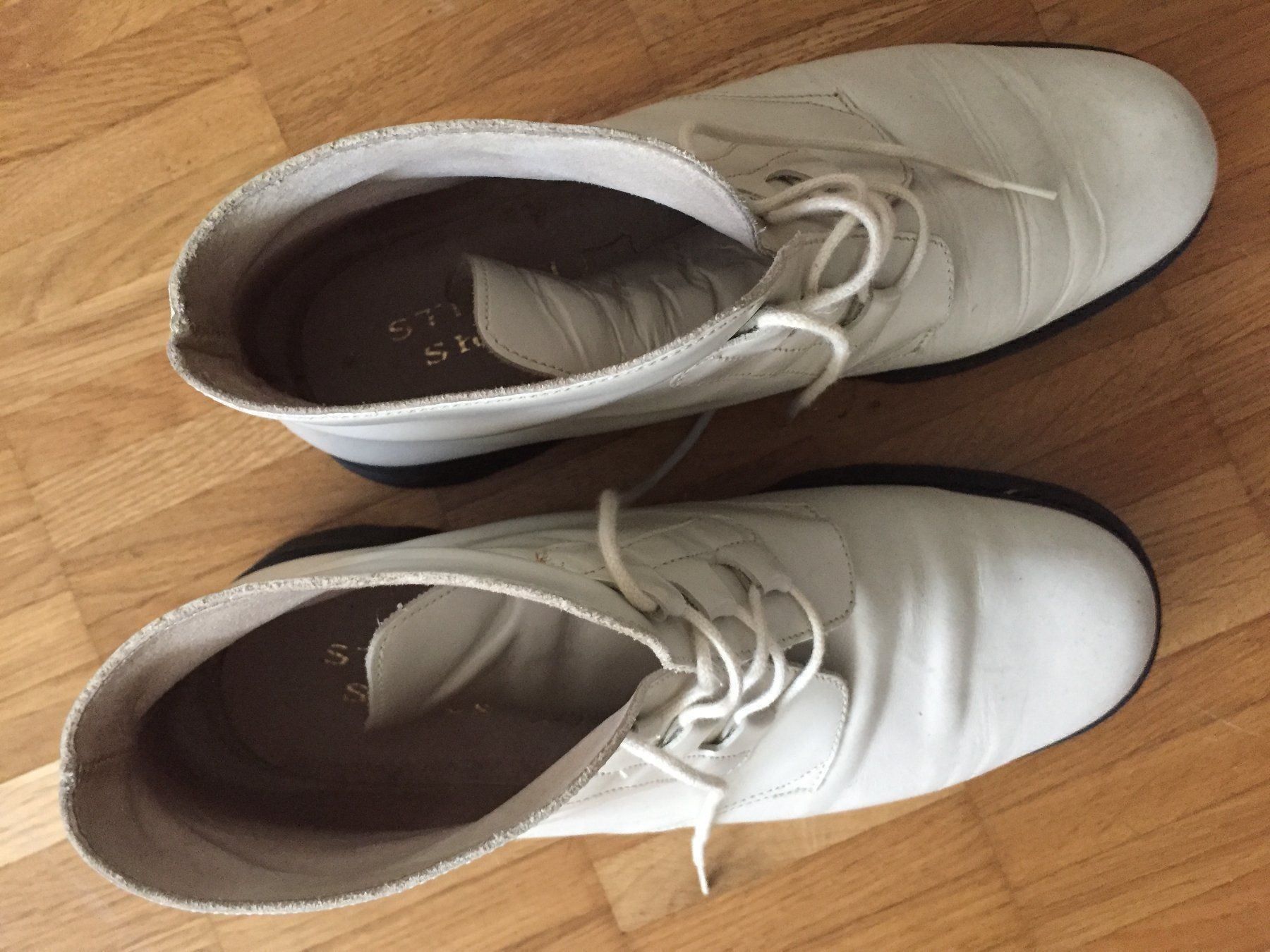 Scarpe da donna: Street Shoes | Leder | Ecru | 41 – Usato da Zürich venduto da galble 5