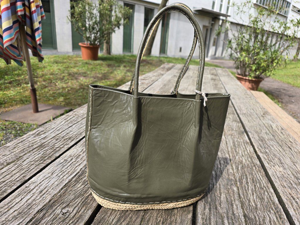 Borse da donna: Korb: Korbtasche Leder schlamm-ANGEBOT – Nuovo (secondo la descrizione) da Romanshorn venduto da Rachacha 1