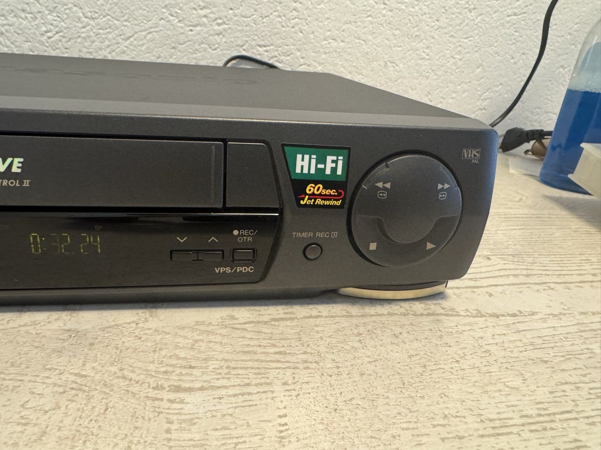 Panasonic Registratori: Panasonic nv-hd640 vhs recorder – Usato da Zunzgen venduto da milesdavis76 2